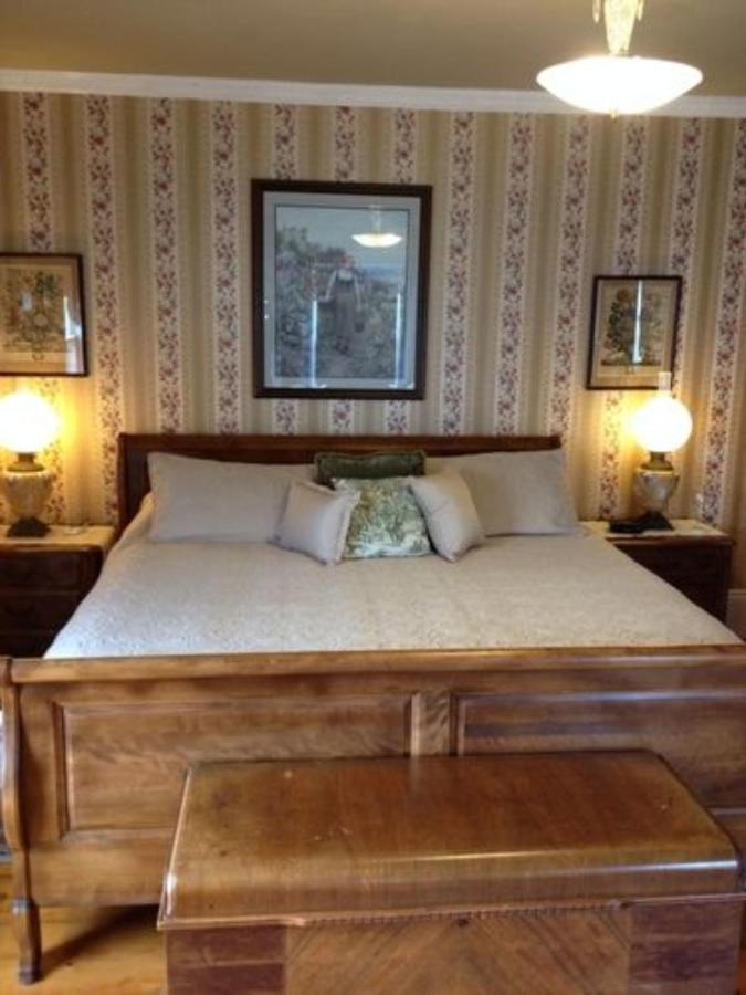 A Seafaring Maiden Bed And Breakfast Granville Ferry Exterior photo