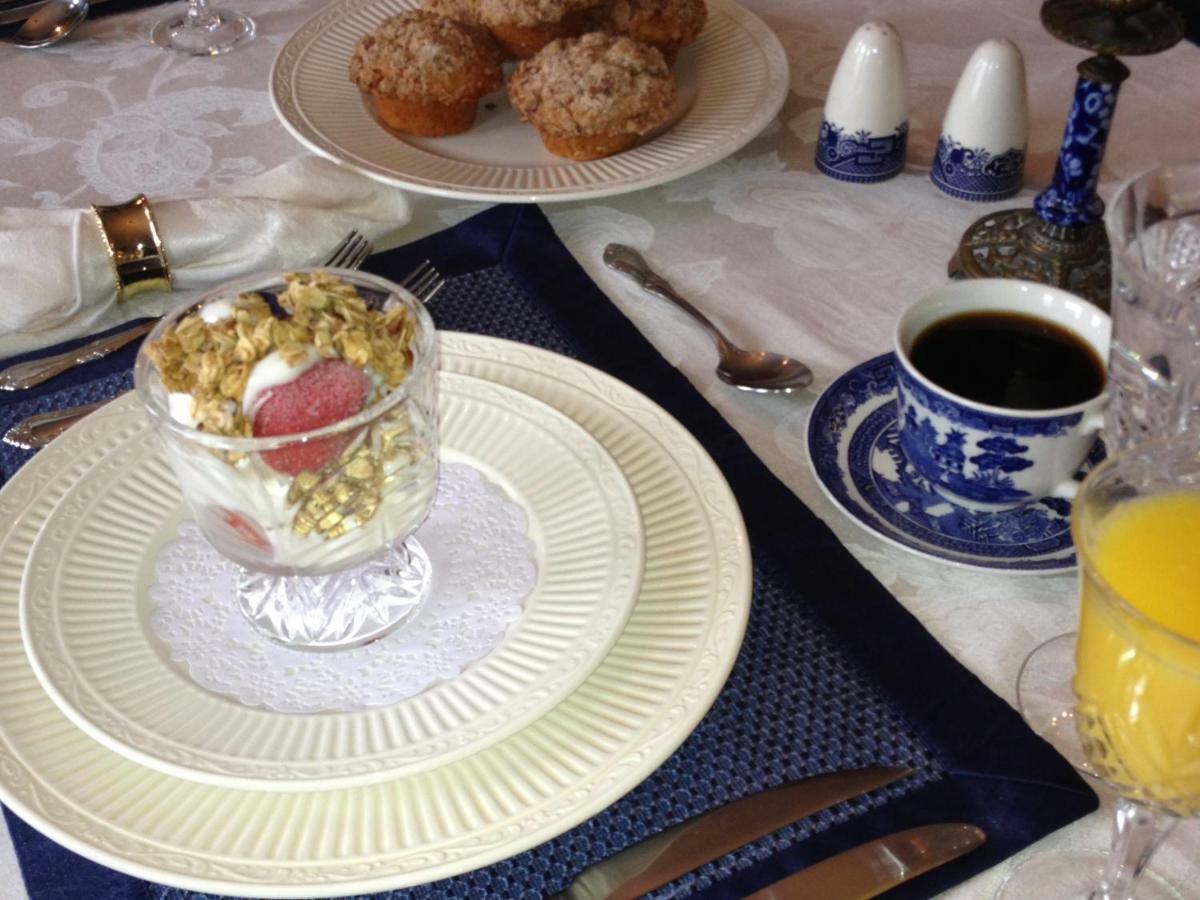 A Seafaring Maiden Bed And Breakfast Granville Ferry Room photo